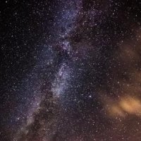 Në skajet më të largëta të universit, temperatura bie pranë absolutit