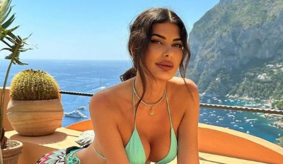 Angela Martini rrëfen ‘puthjen’ me Donald Trump