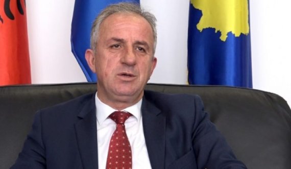 Muharremaj del me thirrje: Kushdo qe ka mundesi le t’ndihmoj