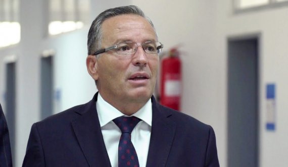 Hamza: 28 Nëntori na mbush me krenarinë e të qenit shqiptarë