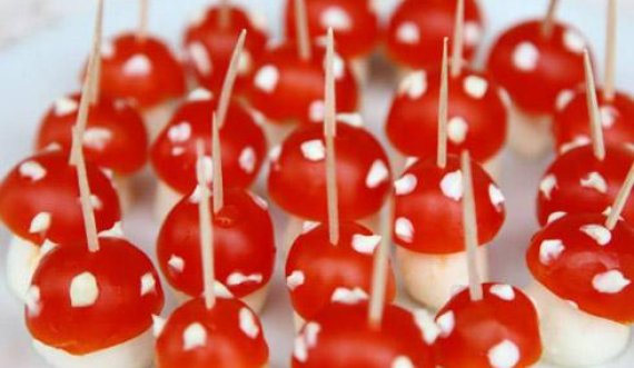 Recetë: Domatina pikaloshe