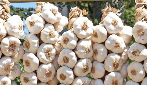 Vjen paralajmërimi: Hudhra kineze përbën rrezik për sigurinë kombëtare