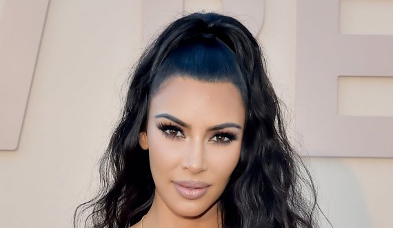 Kim Kardashian rrëfen detaje nga grabitja në Paris