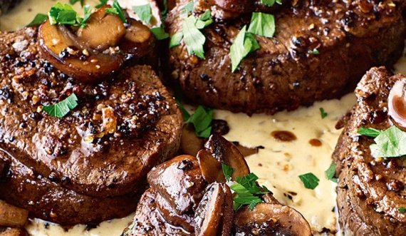 Recetë: Mish viçi me pana dhe kërpudha