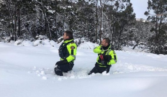 I thotë policisë se ka vrarë dikë vetëm sa për t’ia pastruar rrugën para shtëpisë