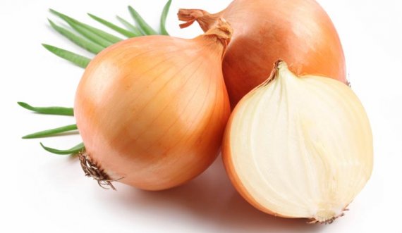 Tri arsye për të ngrënë qepë më shpesh