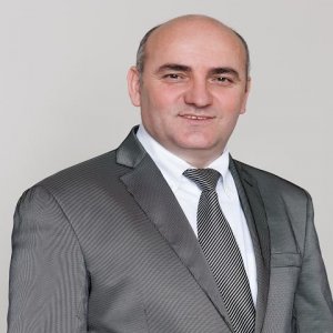 Vjen paralajmërimi: Duhet t’iu kushtohet kujdes dëshirave të kryetarëve të rinj të partive politike