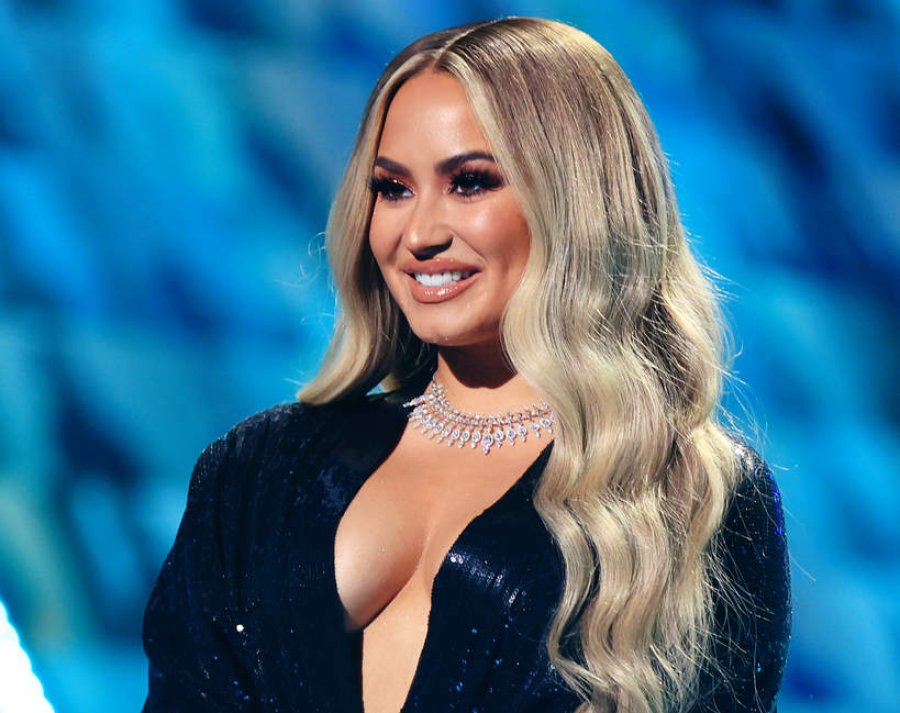 Demi Lovato u shfaq në formë të shkëlqyer gjatë një feste