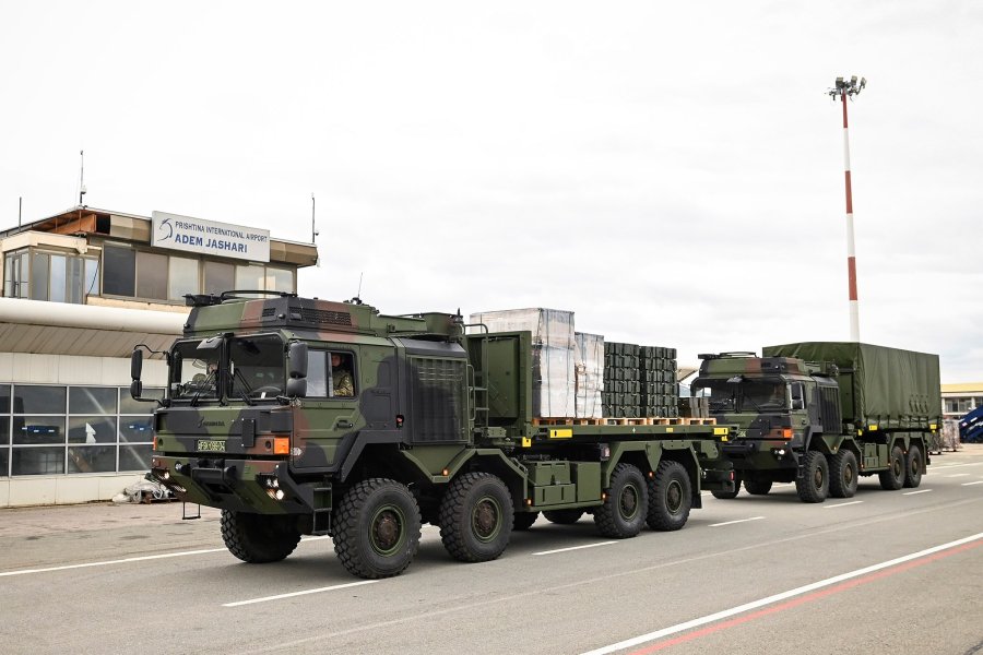 Dronët 'Skydagger' në Kosovë për goditje të objektivave lëvizëse e statike të armikut