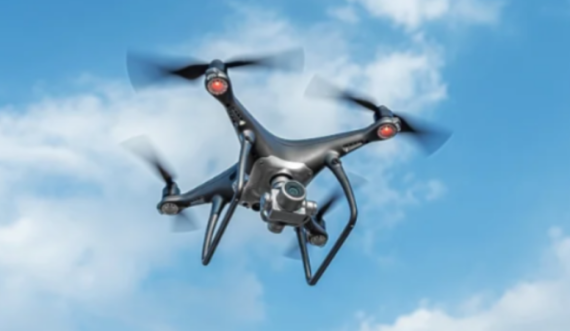 Dronët japonezë me AI do të monitorojnë fatkeqësitë dhe do të identifikojnë kriminelët